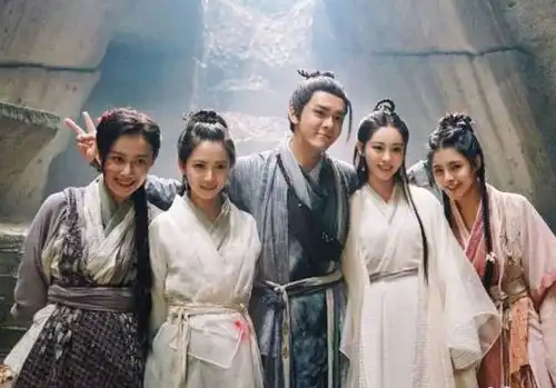 新倚天屠龙记中,陈钰琪的赵敏,祝绪丹的周芷若,你喜欢谁