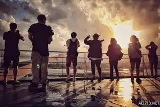 ins韩国摄影师曝电视剧太阳的后裔花絮照,拍摄效果如画报一样