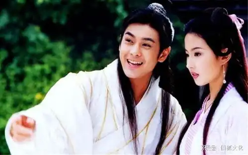 他是当今画坛的段誉,游历天下归来,开始满血搅动江湖
