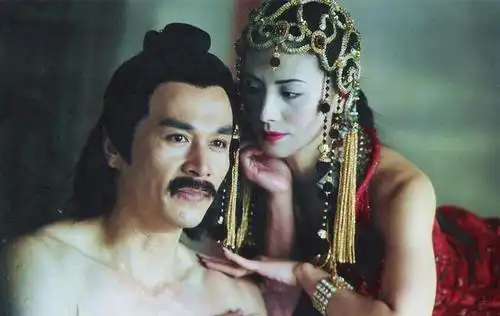 小时候看不懂风妈颜盈的现实,现在才知道颜盈生活的无奈
