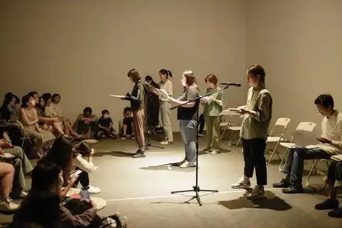 声嚣读剧节疫情后戏剧人的回响
