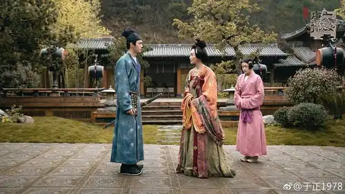 侯孝贤做错了什么于正都能来碰瓷
