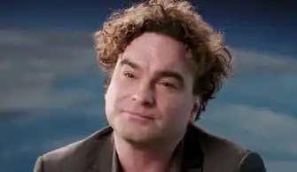 生活大爆炸要结束了,谢耳朵求修破电梯,莱纳德激动得要哭
