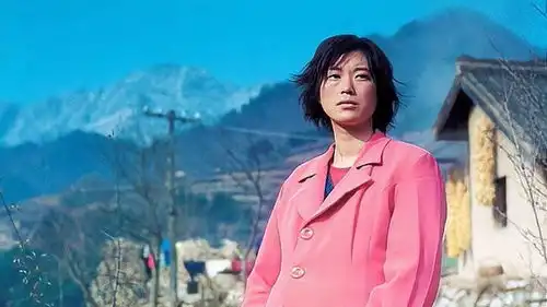 真实事件改编,女孩被诱骗到偏远农村,被迫嫁给四十岁的老汉