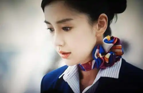 中国机长最多余的角色,如今因耍大牌上热搜,没人想替她说话