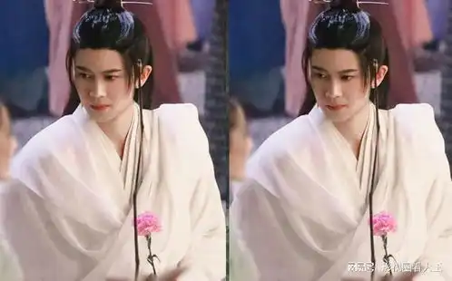 与君初相识红衣热巴好美,生图路透颜值好高,任嘉伦的白衣不错
