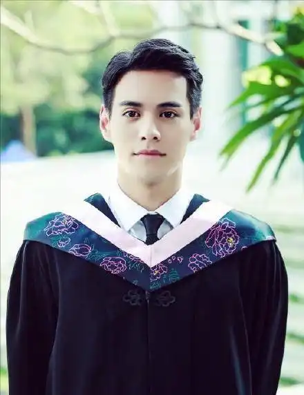 神奇的小时代剧组,戏内角色全军覆没,戏外主演销声匿迹
