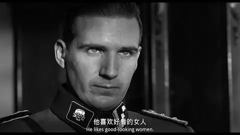 辛德勒的名单1993年奥斯卡小金人04会计被抓差点回不来