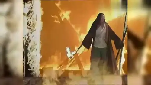 大明宫词薛怀义为爱烧毁万象宫,剑下丧命,武则天说这样也好