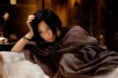 格格不入的余男拿过12个影后却低调无比,如今新剧又是王炸