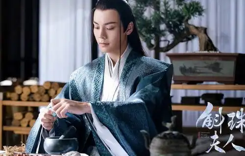 杨幂陈伟霆斛珠夫人杀青,剧照一个美一个帅,敌得过岁月
