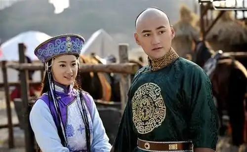 步步惊心三百年四位皇子,马尔泰.若曦的四重有情天