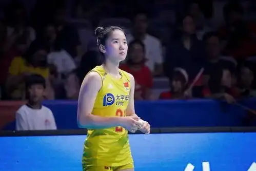 明艳动人女排2大新晋国手罕见同框,1人已基本锁定奥运名额
