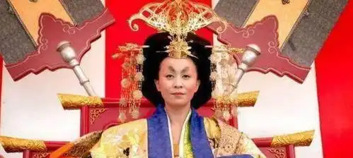 古装剧雷人造型大盘点,杨幂韩雪太辣眼睛,刘嘉玲关晓彤发型浮夸