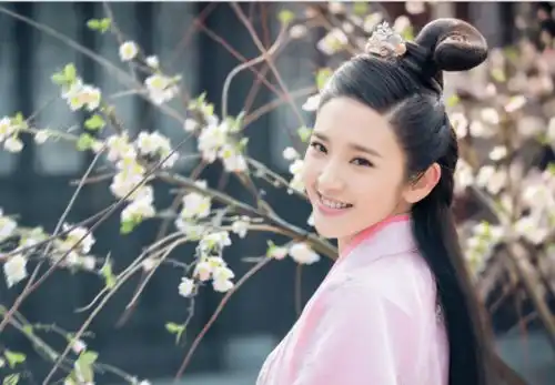 古言喜剧ip懒散皇后,资深宅女上位记