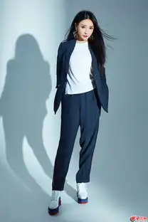 柳岩两套混搭造型前卫迷人悟空头巾搭黑超魔性十足