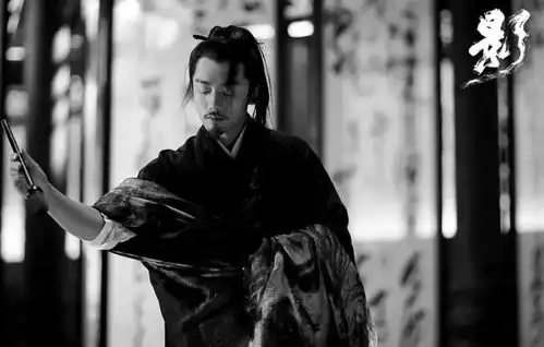 请别再说你了解张艺谋