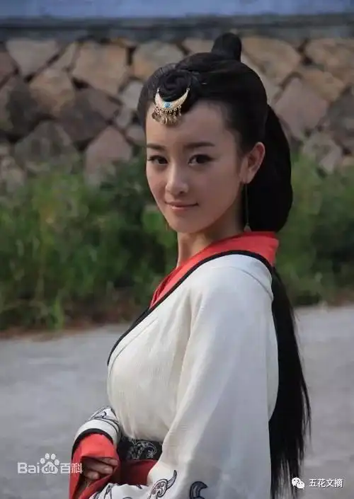 面目全非整容失败越变越丑的7大女明星昔日台湾第一美女脸肿嘴歪非诚勿扰最性感冯女郎成僵尸新娘竟然还有李小璐
