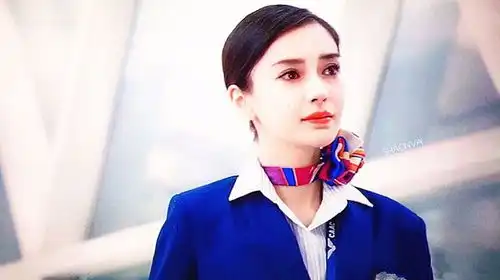 中国机长遭吐槽多余的孟子义杨颖和关晓彤,其存在其实另有深意
