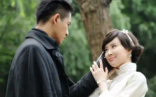 儿子结婚当天晚上,公婆这样教育儿子,媳妇后悔结婚了