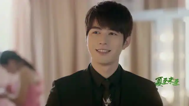 夏至未至程七七接近陈学冬侯瞬间卖掉白敬亭,白敬亭一脸尴尬