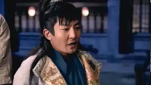 龙门镖局伙计用蒙汗药放倒三金,哪知他是股东,当场将他们开除