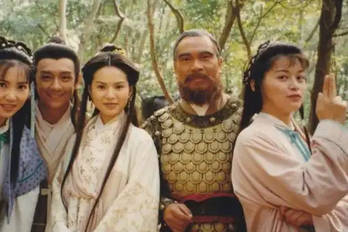 天龙八部中的王语嫣,段誉,慕容复结局
