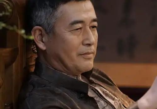 央视开播30集行业大剧将空降,大咖戏骨名流云集,这回可别翻车了
