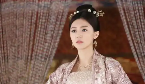 三生三世天君虽忌惮青丘,却从未想过还白浅公道,真是心疼凤九
