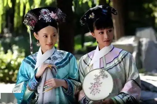 她和李现,在一起了