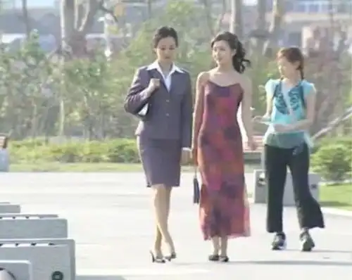 近期喜欢的3条裙子,性感优雅浪漫