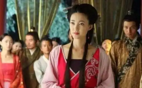 由官员进入风化场所引发的朝廷大地震,导致三十多名官员被罢黜