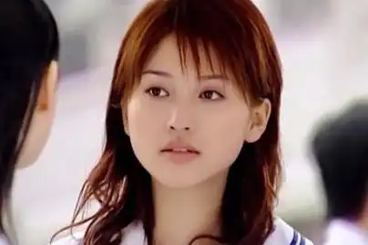 人间清醒金莎我想红但离红还很远,很糊的艺人才有自由
