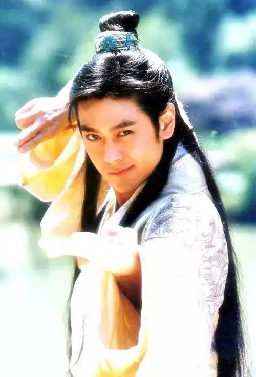 金庸小说里五个富二代,大多都富可敌国,其中三个人却不是亲生的