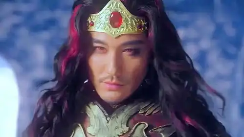 幻城星旧对付火燿,没想到火燿幻术太强大,星旧打了自己