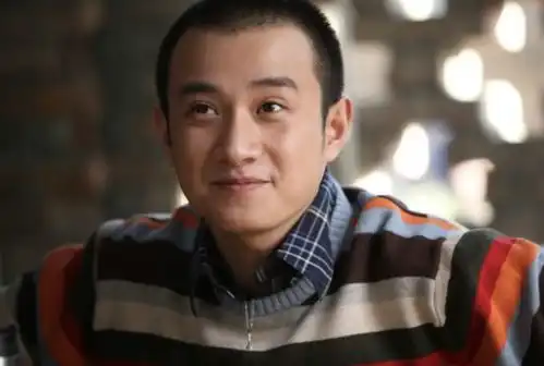 曾是模范夫妻,最后却撕下虚伪假面,娱乐圈夫妻真相太残酷

