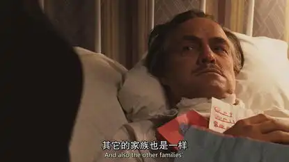 教父第一部里为什么mike不再让tom当军师了
