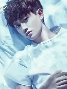 任嘉伦与李曼再次携手合作新剧,当看到剧名后,网友说啥也要追