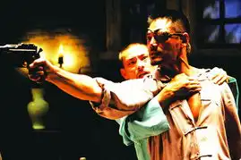 让子弹飞邵兵变身北洋潮男
