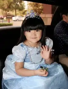 要用压岁钱给爸爸买房子的王诗龄,还是比不过她