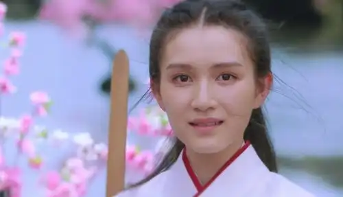 不好意思,这也能叫射雕英雄传我真是被气笑了
