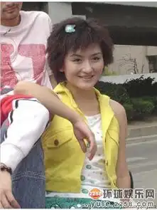 从丫鬟到芒果一姐谢娜逆袭盘点明星艰辛成名路
