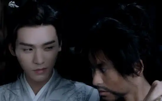 私下的性格和周子舒一样吗张哲瀚的回答让我看到了他的专业素养