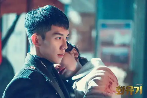 第一集就有25名儿童遇难,非典型新言情刺向何方