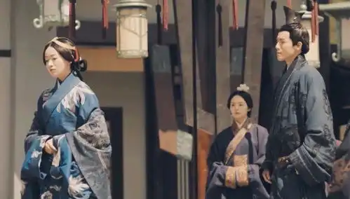 她是风月场所的头牌舞姬,被献给秦国人质异人后,诞下千古一帝