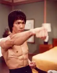 两岸三地将举办多项活动纪念李小龙逝世40周年
