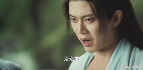 与君初相识首播任嘉伦肌肉衣美化,配音耳熟,郭晓婷抢眼

