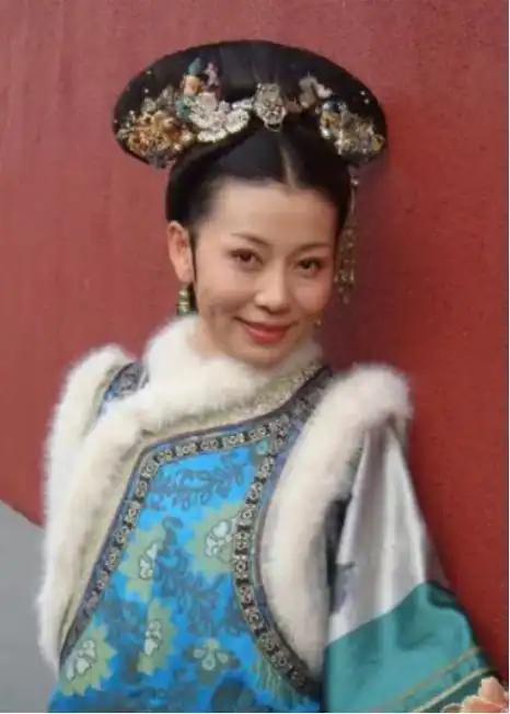 甄嬛传齐妃老公发文暗示婚变夫妻二人分居过年,女方被质疑变心