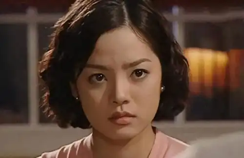 虽然同样都是甜妹脸,但论情商和眼光,蔡琳差宋慧乔韩佳人一大截