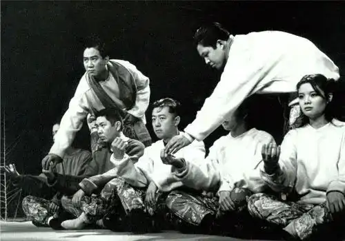 孟京辉先锋,多好听的一个词
